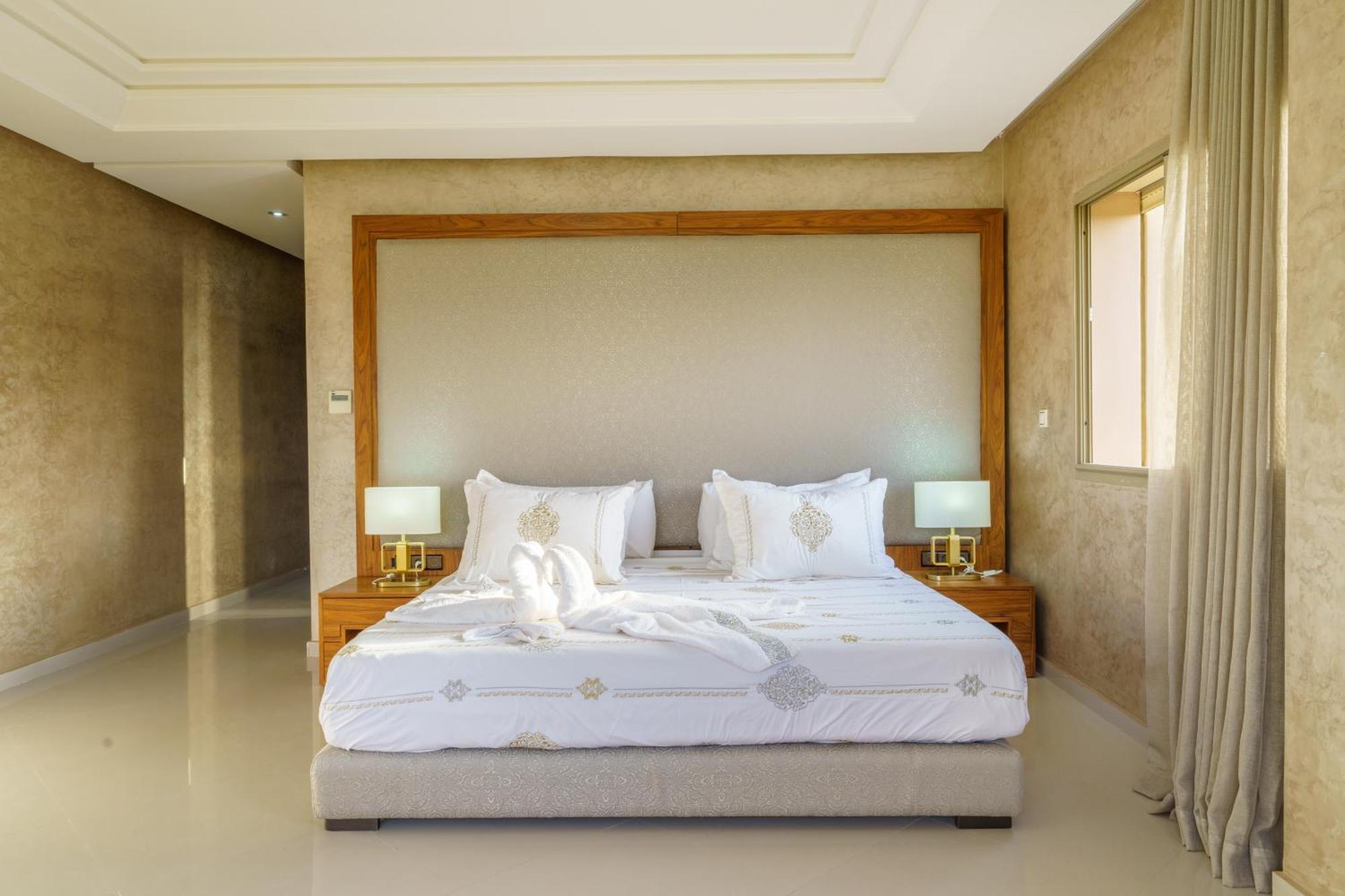 Villa Naciri En Plein Golf Avec Vue Sur Atlas Marrakesh Exterior foto